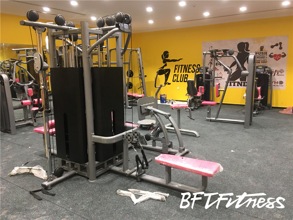 沙特女子健身房综合三级片香蕉视频